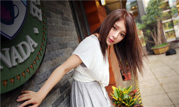 涉县想找一个女性生孩子给报酬-｛找个女人生孩子多少钱｝